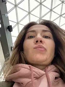 Snapshot of ValenciaShock chatting on February 2025 08:11:02 AM ValenciaShock online show from February 2025 08:11:02 AM