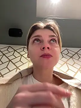 Snapshot of ValenciaShock chatting on November 2025 06:56:02 AM ValenciaShock online show from November 2025 06:56:02 AM