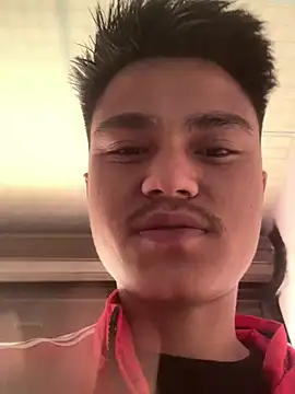 Hullax online show from March 2026 01:32:02 AM