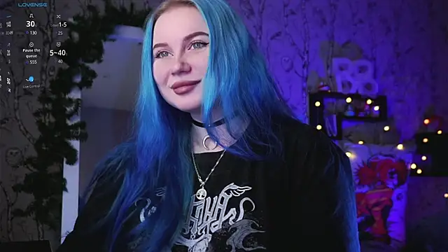 Moon Valkyrie online show from January 2025 01:43:02 AM