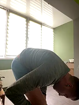 Snapshot of SexSanich chatting on September 2025 10:31:02 AM SexSanich online show from September 2025 10:31:02 AM