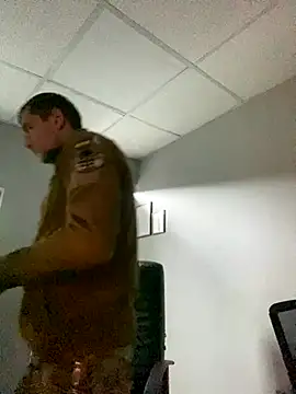 Snapshot of SexSanich chatting on October 2025 02:45:02 AM SexSanich online show from October 2025 02:45:02 AM