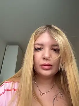 Snapshot of OdriOlsens chatting on November 2025 10:26:01 AM OdriOlsens online show from November 2025 10:26:01 AM