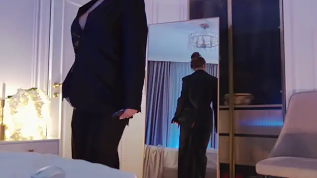 Snapshot of MilaDYstarlight chatting on March 2025 12:58:02 AM MilaDYstarlight online show from March 2025 12:58:02 AM