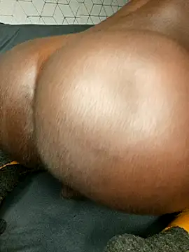 Texanguy01 online show from December 2025 01:43:02 AM