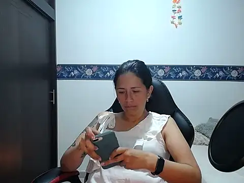 sharoon cheerry online show from September 2025 09:53:02 AM