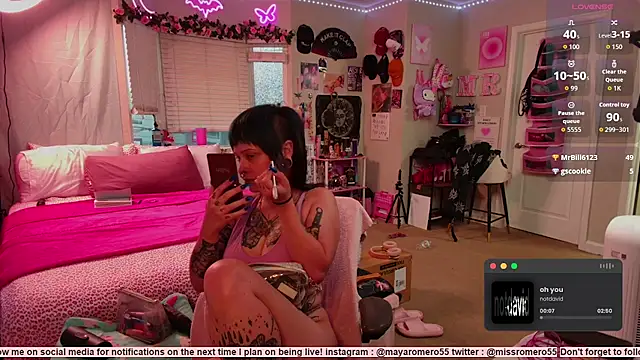 Snapshot of MissRomero chatting on September 2025 01:49:02 AM MissRomero online show from September 2025 01:49:02 AM