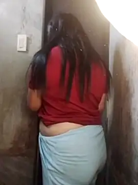 Honeybun25 online show from March 2026 12:39:01 AM