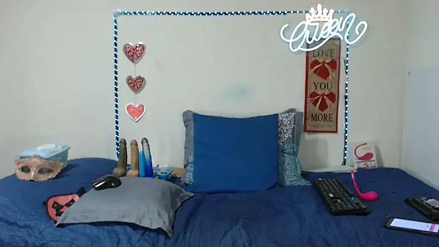 loquitaqueen011 online show from January 2026 08:12:01 PM