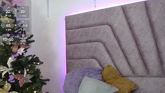 Snapshot of Jessica-Kraftt chatting on December 2024 04:13:01 AM Jessica-Kraftt online show from December 2024 04:13:01 AM