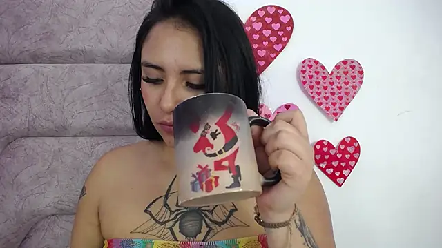 Snapshot of Jessica-Kraftt chatting on February 2025 04:31:01 AM Jessica-Kraftt online show from February 2025 04:31:01 AM