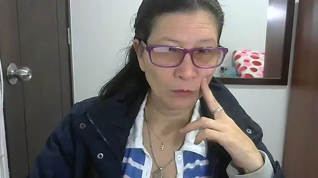 Snapshot of latin49 chatting on February 2025 05:02:02 AM latin49 online show from February 2025 05:02:02 AM