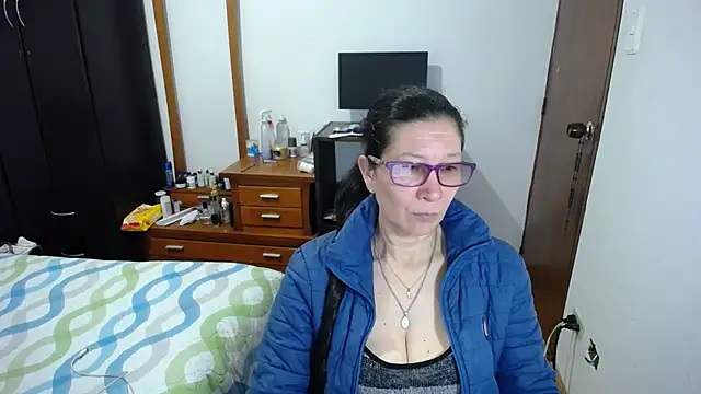 Snapshot of latin49 chatting on September 2025 04:34:02 AM latin49 online show from September 2025 04:34:02 AM