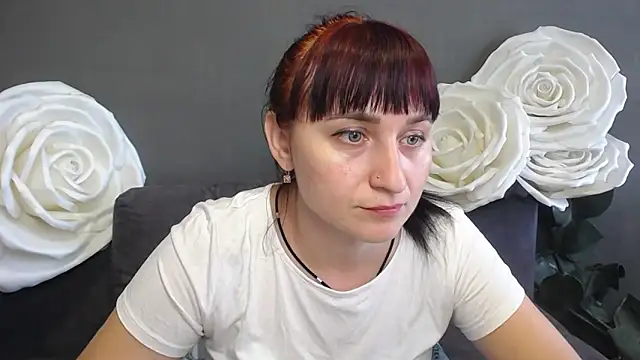 NinaFlawlees online show from September 2025 11:55:01 AM