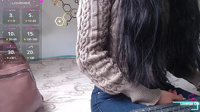 adriscute online show from February 2025 08:20:02 PM