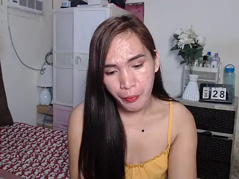 Msyensmith online show from October 2025 01:25:01 PM