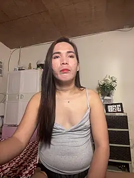 Snapshot of Msyensmith chatting on November 2025 01:07:02 AM Msyensmith online show from November 2025 01:07:02 AM