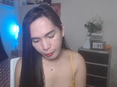 Snapshot of Msyensmith chatting on December 2025 04:54:01 AM Msyensmith online show from December 2025 04:54:01 AM