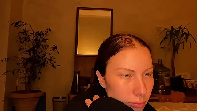 elfess online show from September 2025 05:48:01 PM