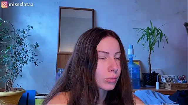 elfess online show from November 2025 10:15:01 AM