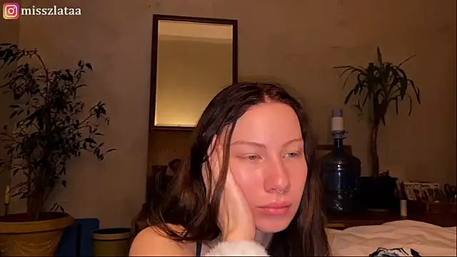 elfess online show from November 2025 05:50:01 AM