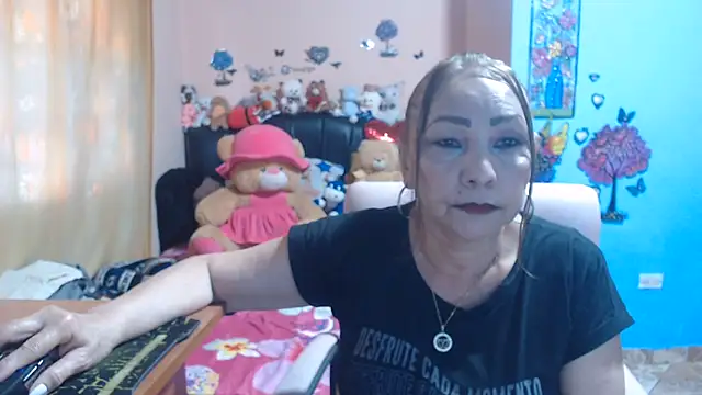 milfeddy  online show from May 2026 09:01:02 PM