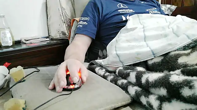 Snapshot of messi_syssy chatting on May 2026 05:35:01 AM messi syssy online show from May 2026 05:35:01 AM