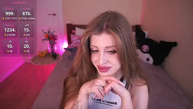 Snapshot of PenellopaRaw chatting on November 2025 08:00:01 PM PenellopaRaw online show from November 2025 08:00:01 PM