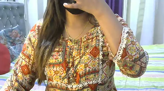 Snapshot of cutebengaligirl chatting on March 2025 06:00:02 AM cutebengaligirl online show from March 2025 06:00:02 AM