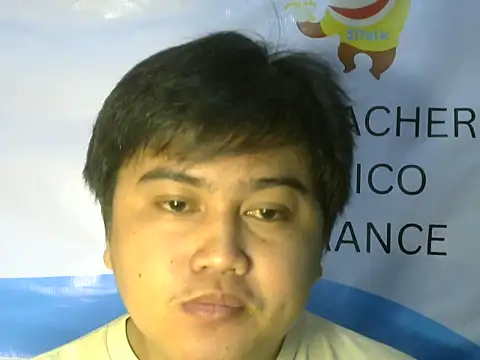 Yummy Tommy21 online show from September 2025 06:10:02 PM