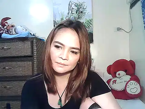 Kisses-13 online show from November 2025 10:40:02 AM