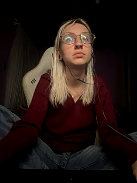 bunnydark00 online show from October 2025 12:28:02 AM