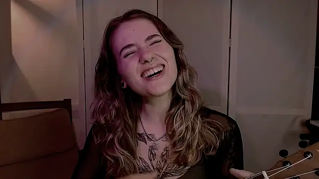 risha laas online show from December 2024 08:36:02 PM