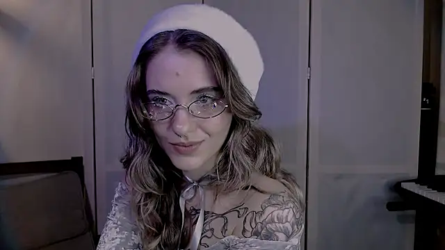 risha laas online show from December 2024 06:17:02 PM