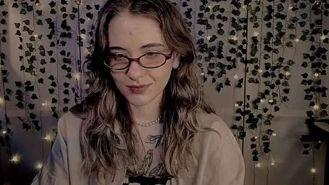 risha laas online show from February 2025 07:59:02 PM