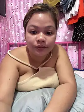 Snapshot of shaira4u chatting on July 2026 01:21:01 AM shaira4u online show from July 2026 01:21:01 AM