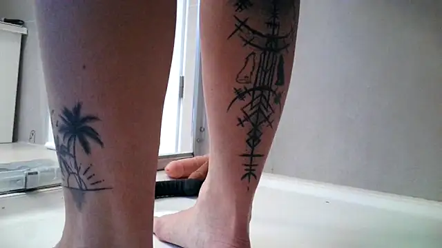 Snapshot of angelus112 chatting on January 2026 08:07:01 AM angelus112 online show from January 2026 08:07:01 AM