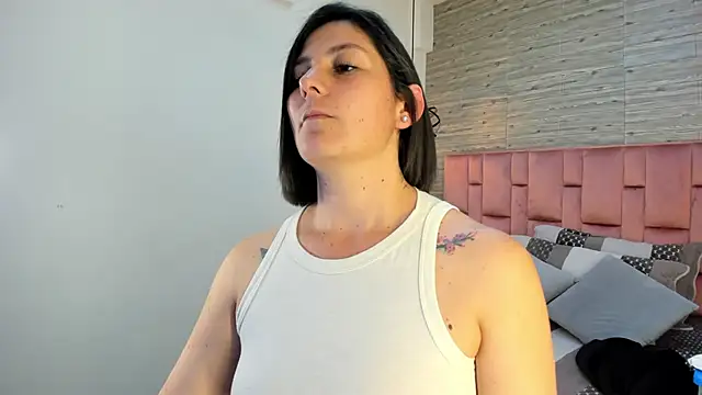 SarahDeyvis online show from March 2025 08:35:02 PM