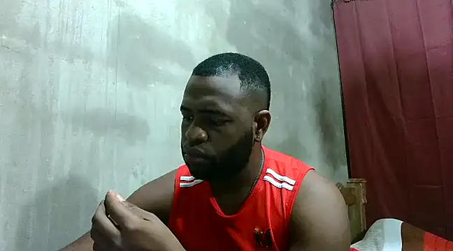 2ocmaxi online show from March 2025 07:05:01 PM