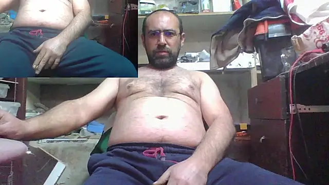 Snapshot of masculine_bear_daddy chatting on January 2025 06:18:01 PM masculine bear daddy online show from January 2025 06:18:01 PM