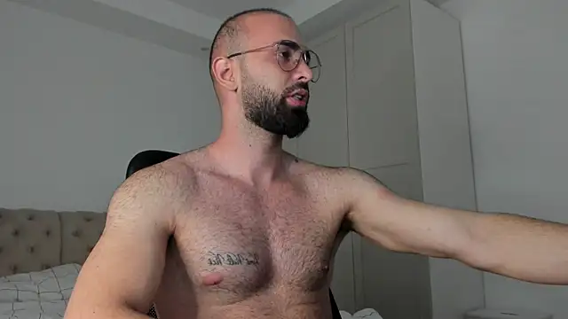 MichaelMasterss online show from June 2026 05:45:01 PM
