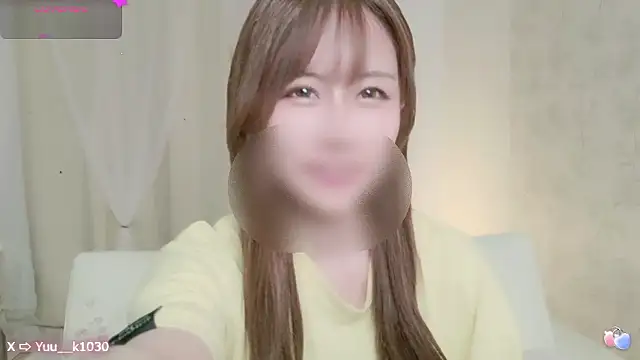 Snapshot of Yuu__k chatting on September 2025 03:23:01 PM Yuu k online show from September 2025 03:23:01 PM
