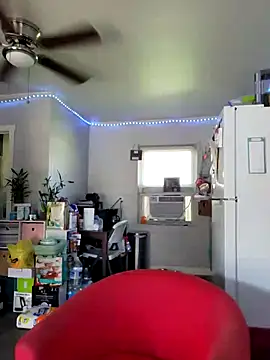 Snapshot of SexyNikki6969 chatting on February 2025 03:05:01 PM SexyNikki6969 online show from February 2025 03:05:01 PM