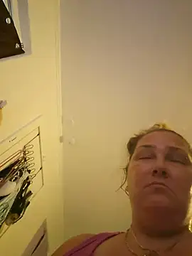 Snapshot of SexyNikki6969 chatting on June 2026 10:40:02 AM SexyNikki6969 online show from June 2026 10:40:02 AM