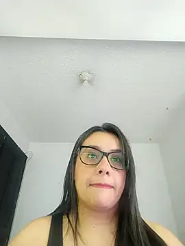 smile sweetpao online show from December 2025 03:30:01 PM