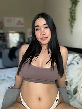 Snapshot of JazzieXo chatting on December 2024 09:26:02 PM JazzieXo online show from December 2024 09:26:02 PM