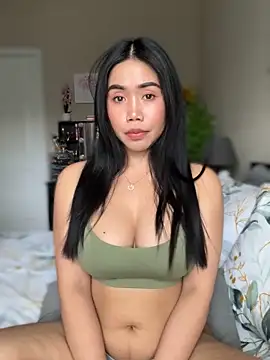 Snapshot of JazzieXo chatting on December 2024 09:26:01 PM JazzieXo online show from December 2024 09:26:01 PM