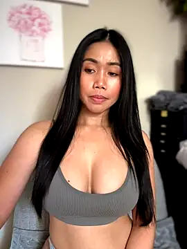 Snapshot of JazzieXo chatting on November 2025 08:08:01 PM JazzieXo online show from November 2025 08:08:01 PM