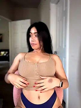 Snapshot of JazzieXo chatting on November 2025 09:03:01 PM JazzieXo online show from November 2025 09:03:01 PM