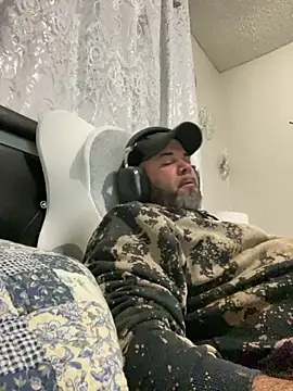 Snapshot of Cristian-Brayan chatting on October 2025 12:17:02 PM Cristian-Brayan online show from October 2025 12:17:02 PM